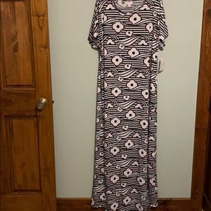 2XL - LulaRoe Maria Dress